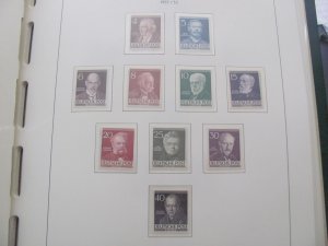 GERMANY BERLIN LIGHTHOUSE  ALBUM   1949-1990 MNH SOME BIG SETS SIGNED XF  (194)