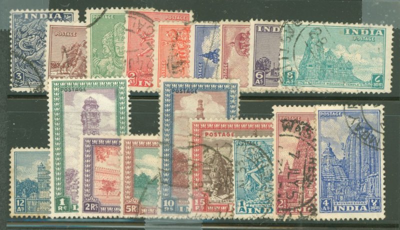 India #207/236  Single (Complete Set)