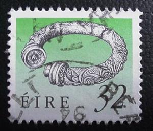 Ireland 781: 32p Broighter Collar, Used, VF