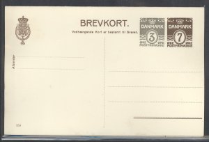 Denmark  Postal reply card; light blemish on reverse side.