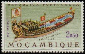 Mozambique 461 - Mint-H - 2.50e State Barge Pinto da Fonseca, 1780 (1964)