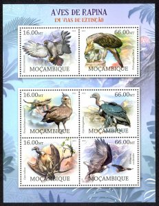 Mozambique Sc# 2604 MNH Souvenir Sheet 2012 Endangered Birds