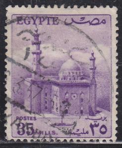 Egypt 333 Mosque of Sultan Hassan 1955