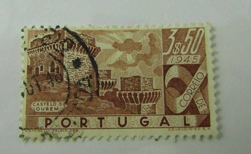 1945 Portugal SC #669  CASTLE  used stamp