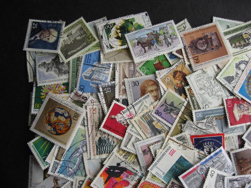 BERLIN nice collection of 165 all different stamps, mixed condition, check m out