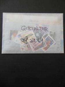 GIBRALTAR : Clean accumulation of sgls & sets all valid for postage Face £1,069