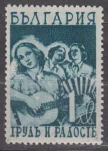 Bulgaria Scott #409 1942 MH