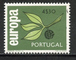 Portugal # 960, Mint Never Hinge.