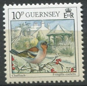 Guernsey  Sc#445k MNH, 10p multi, Christmas 1990: Winter Birds (1990)