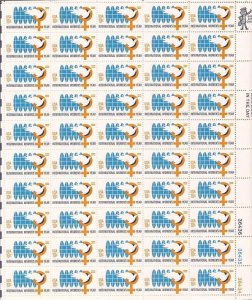 US Stamp - 1975 International Women’s Year - 50 Stamp Sheet #1571