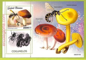 B0451 - GUINE-BISSAU - MISPERF ERROR Stamp Sheet - 2023 - Plants, Mushrooms-