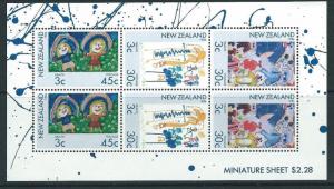 NEW ZEALAND SGMS1403 HEALTH STAMPS MNH