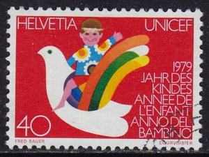 Switzerland - 1979 - Scott #678 - used - Year of the Child