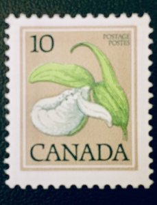 Canada #711a 10¢ Slipper (1978). MNH