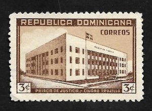Dominican Republic 1946 - U - Scott #420