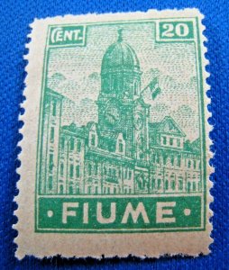 FIUME  1919  -  SCOTT # 32  -   MH       (X16)