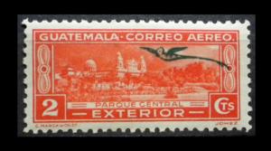 GUATEMALA AIRMAIL STAMP 1935 SCOTT #  C48. UNUSED.