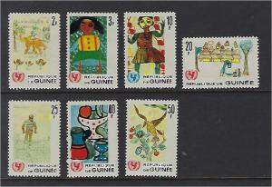 Guinea set   Scott # 442-8 Mint Never Hinged