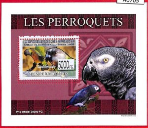 A0705 - GUINEE Guinea - ERROR  MISSPERF SHEET -    BIRDS Parrots   2009