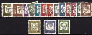 Germany 1961-64 Scott 824-39 Cmplt used set - scv $4.50 less 50%=$2.25 Buy it