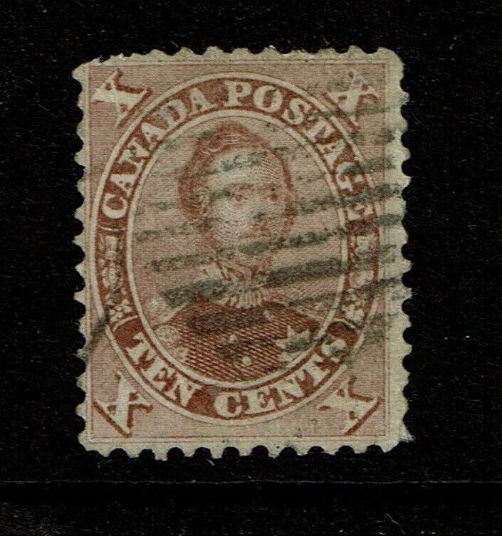 Canada SC# 17 Used / LR Corner Perf Tear / Thin - S11174