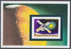 1976 Malagasy Republic 818/B15b Mission Mars sonde Viking 20,00 €