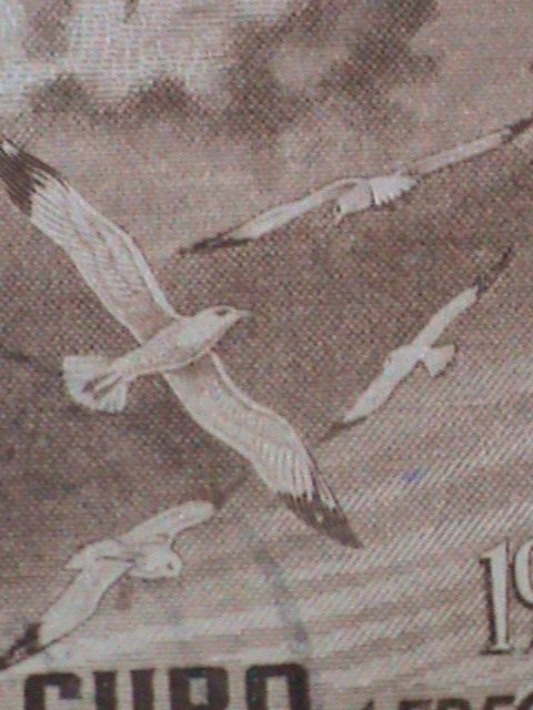 ​CUBA-LARGE PICTORIAL CUBA BIRDS ON VERY OLD CUBA USED STAMP-VERY FINE