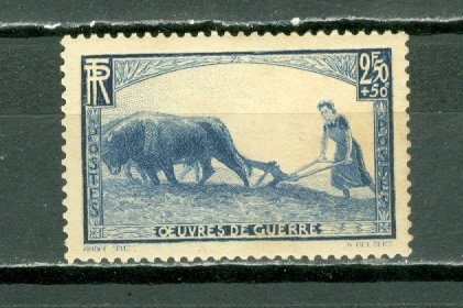 FRANCE 1940 PLOWING #B100 MINT NO THINS...$6.00