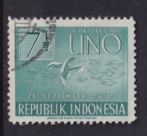 Indonesia   #362  used   1951  UN  doves inflight  7 1/2c