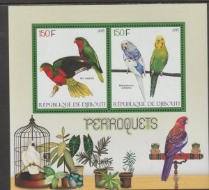 PARROTS  perf sheet containing two values mnh