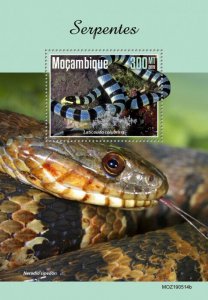 Mozambique 2019 MNH Snakes Stamps Reptiles Yellow-Lipped Sea Krait Snake 1v S/S