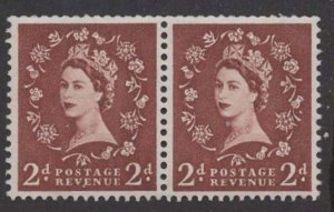 Great Britain   # 320a  QE II  wmk. sideways  PAIR  (1)  Mint NH