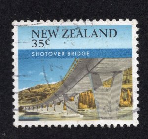 New Zealand 1985 35c Bridge, Scott 824 used, value = 45c