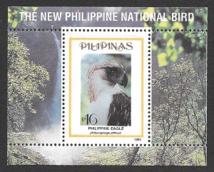 Philippines 1995 Philippine Eagle Souvenir Sheet (CV $7.00)