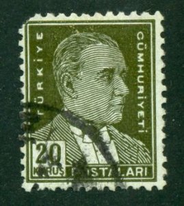 Turkey 1932 #752 U SCV(2024) = $0.30