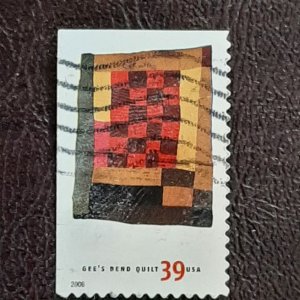 US Scott # 4098; used 39c Quilts from 2006; VF centering; off paper