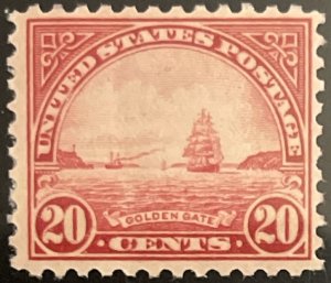 Scott #698 1931 20¢ Golden Gate rotary perf. 10.5 x 11 MNH OG
