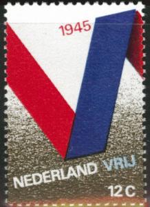 Netherlands Scott 482 MNH** 25c 1970 V for Victory stamp