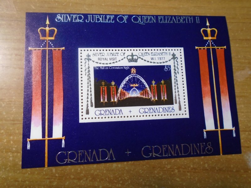 Grenada Grenadines  #  240  MNH