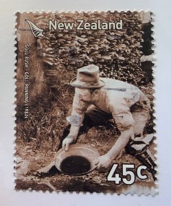 New Zealand 2006 Scott 2082 used - 45c,  Gold Rush, Gold Panning