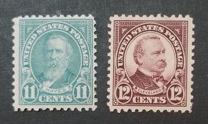 US SCOTT 563-564-1922 11 CENT HAYES & 12 CENT CLEVELAND Mint MH OG T5782