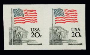 Scott 1895d   20¢ Imperforate Coil Error Pair, MNH