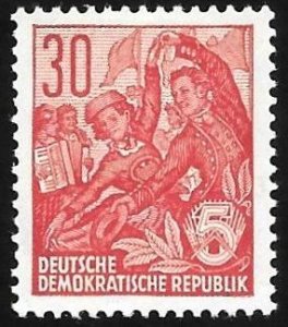 East Germany DDR Scott # 479 Mint MH. All Additional Items Ship Free.