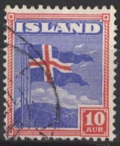 Iceland 228 (used) 10a flag, car & ultra (1939)