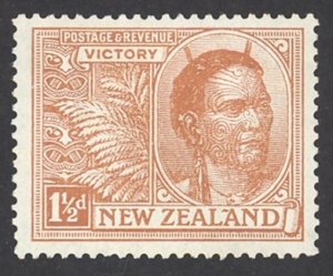 New Zealand Sc# 167 MH 1920 1½p Maori Chief