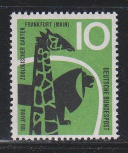 Germany,  10pf Giraffe and Lion (SC# 784) MNH