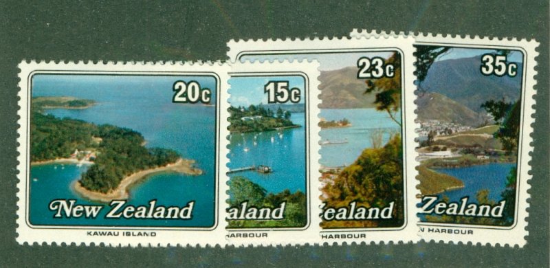 NEW ZEALAND 685-8 MH BIN $1.15