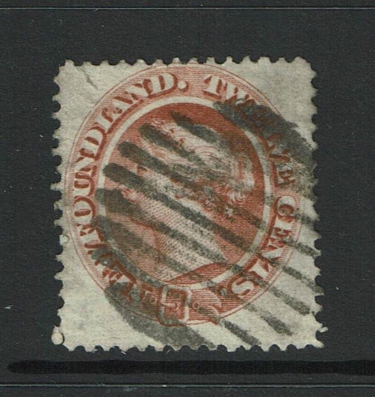 Newfoundland SC# 28 Used / Hinge Rem / Small Left Top Tear - S2773