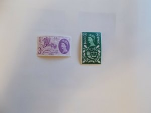 GB QEII 1960 GLO Set of 2 (SG619-20) Cat £4 Superb Unmounted Mint Condition