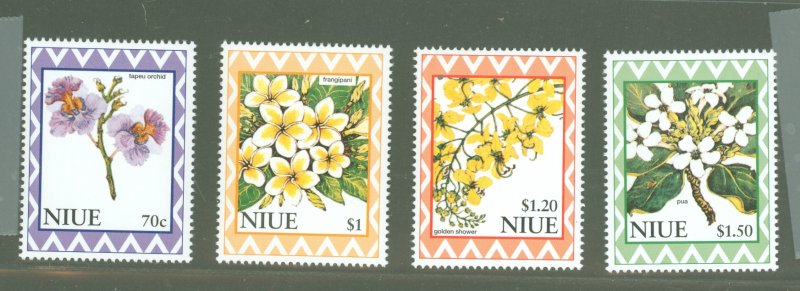 Niue #672-675  Single (Complete Set) (Flowers)